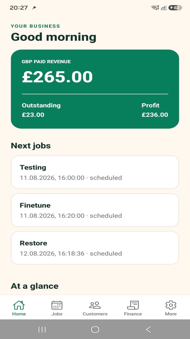 TradesMate business dashboard showing revenue, outstanding payments and scheduled jobs
